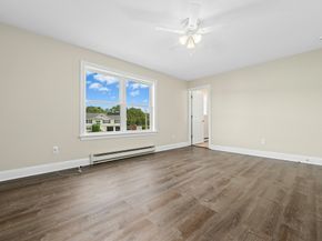 2 Brianna Dr, Webster MA 01570