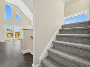 2 Brianna Dr, Webster MA 01570