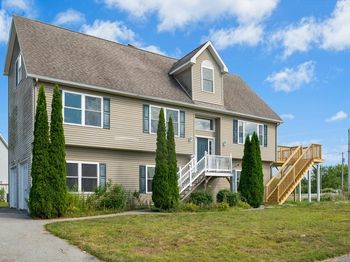 2 Brianna Dr