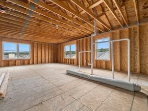 2 Brianna Dr, Webster MA 01570