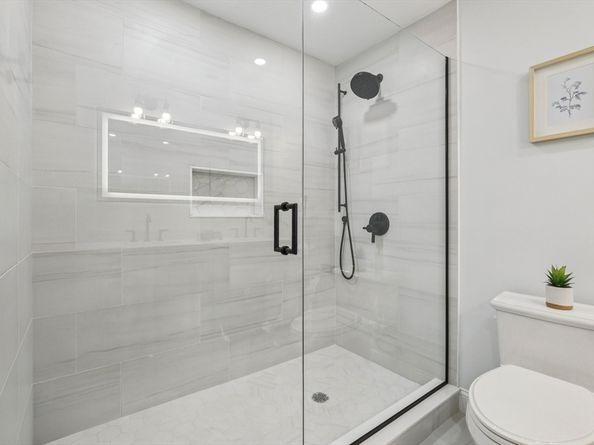 34 Larch 34, Boston MA 02135