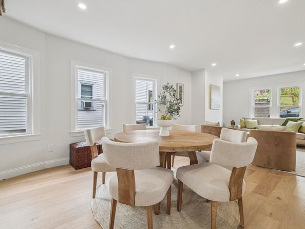 34 Larch 34, Boston MA 02135