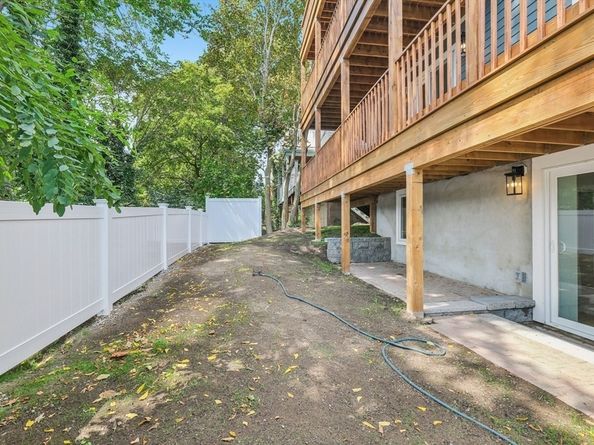 34 Larch 34, Boston MA 02135