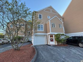 12 Merlin Ct
