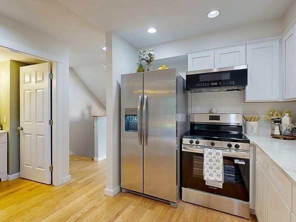 12 Merlin Ct 12, Worcester MA 01602