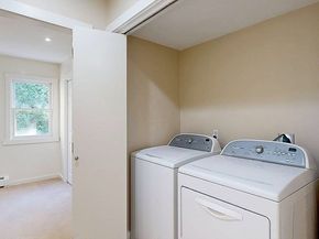 12 Merlin Ct 12, Worcester MA 01602