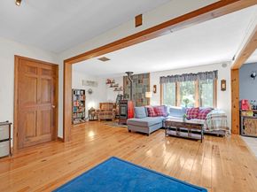 73 New Boston Rd, Sturbridge MA 01566