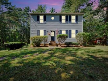 73 New Boston Rd