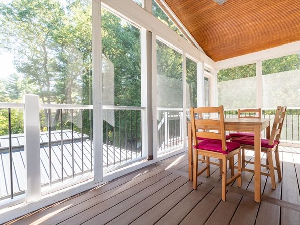 28 Hart St, Burlington MA 01803