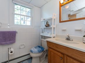 28 Hart St, Burlington MA 01803