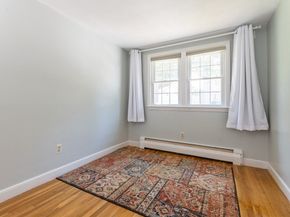 28 Hart St, Burlington MA 01803