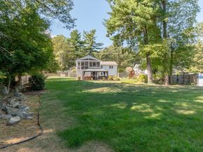 28 Hart St, Burlington MA 01803