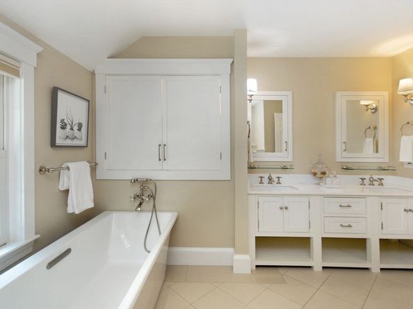 53 Sarah Way, Concord MA 01742