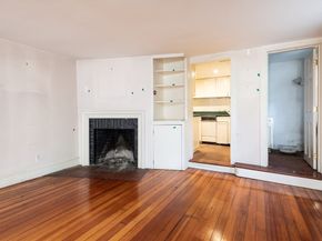 21A Pinckney, Boston MA 02114