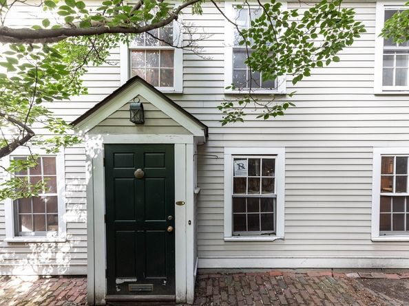 21A Pinckney, Boston MA 02114