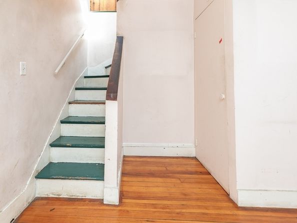 21A Pinckney, Boston MA 02114
