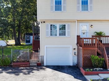 34 Rudolph St