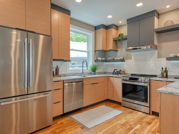 236-238 Sycamore Street 236, Watertown MA 02472