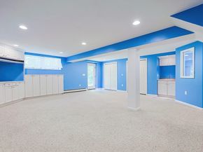 10 Prospect St, Upton MA 01568
