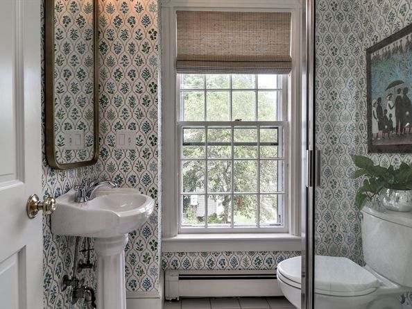 178 Dedham Street, Dover MA 02030