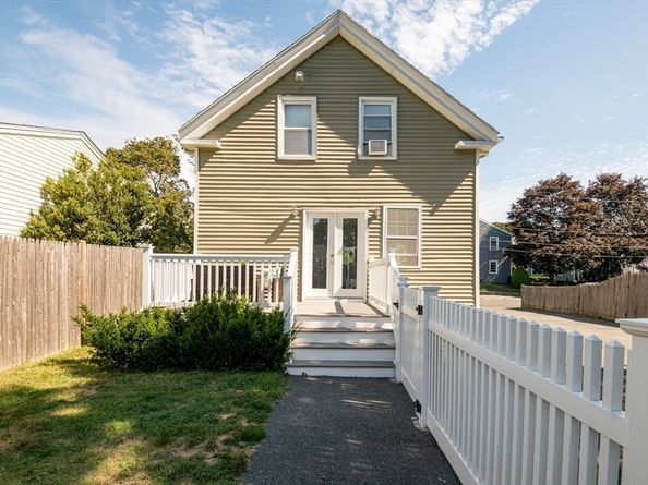 43 Irving Street, Salem MA 01970