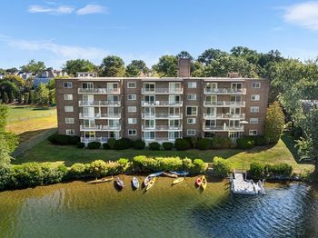 34 Hamilton Rd