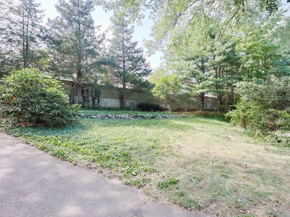 767 Washington St, Dedham MA 02026