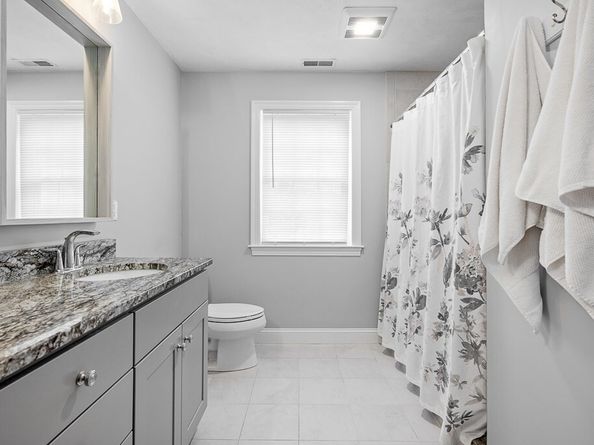 70 Jordan Rd, Holden MA 01520