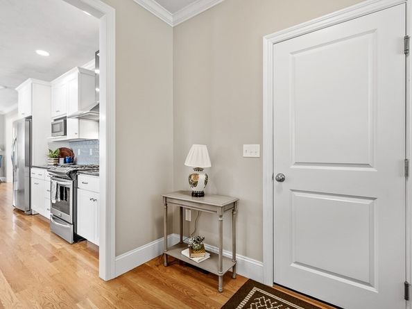 70 Jordan Rd, Holden MA 01520