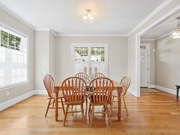 70 Jordan Rd, Holden MA 01520