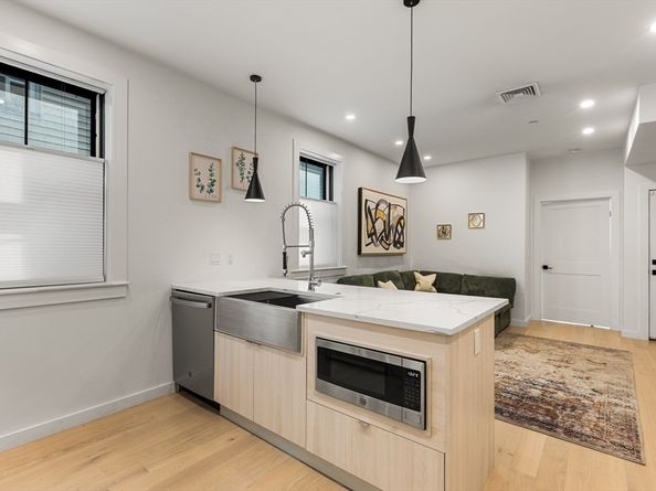 38 Lexington Street 101, Boston MA 02128