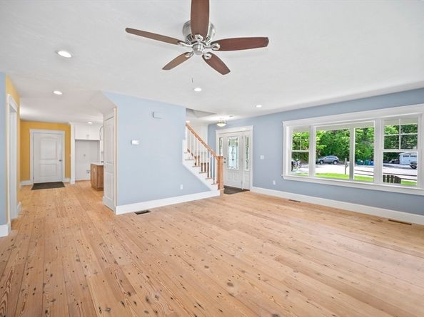 20 Wachusett Dr, Westminster MA 01473