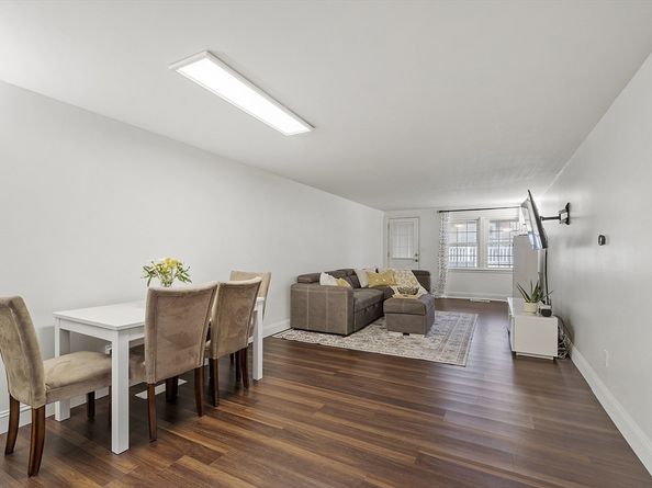 5 Elm St 2, Acton MA 01720