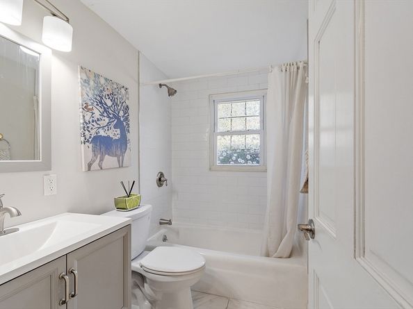 5 Elm St 2, Acton MA 01720