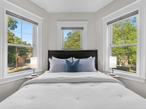 51 Bourne St 51, Newton MA 02466