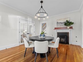 51 Bourne St 51, Newton MA 02466