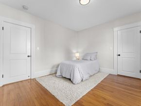 51 Bourne St 51, Newton MA 02466