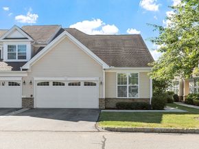 13 Wilshire Way 13, Marlborough MA 01752