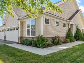 13 Wilshire Way 13, Marlborough MA 01752