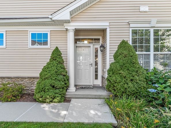 13 Wilshire Way 13, Marlborough MA 01752