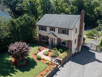 18 Laurel Park