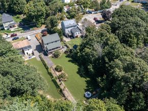 18 Laurel Park, Holbrook MA 02343