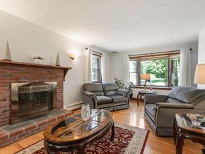 18 Laurel Park, Holbrook MA 02343