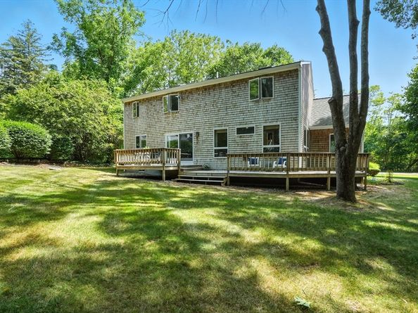 7 Bonnie Ln, Kingston MA 02364