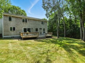7 Bonnie Ln, Kingston MA 02364