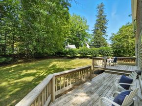 7 Bonnie Ln, Kingston MA 02364