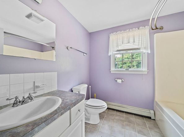 982 Point Rd, Marion MA 02738