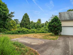 982 Point Rd, Marion MA 02738