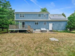 982 Point Rd, Marion MA 02738