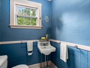 33 Wellington Lane, Belmont MA 02478